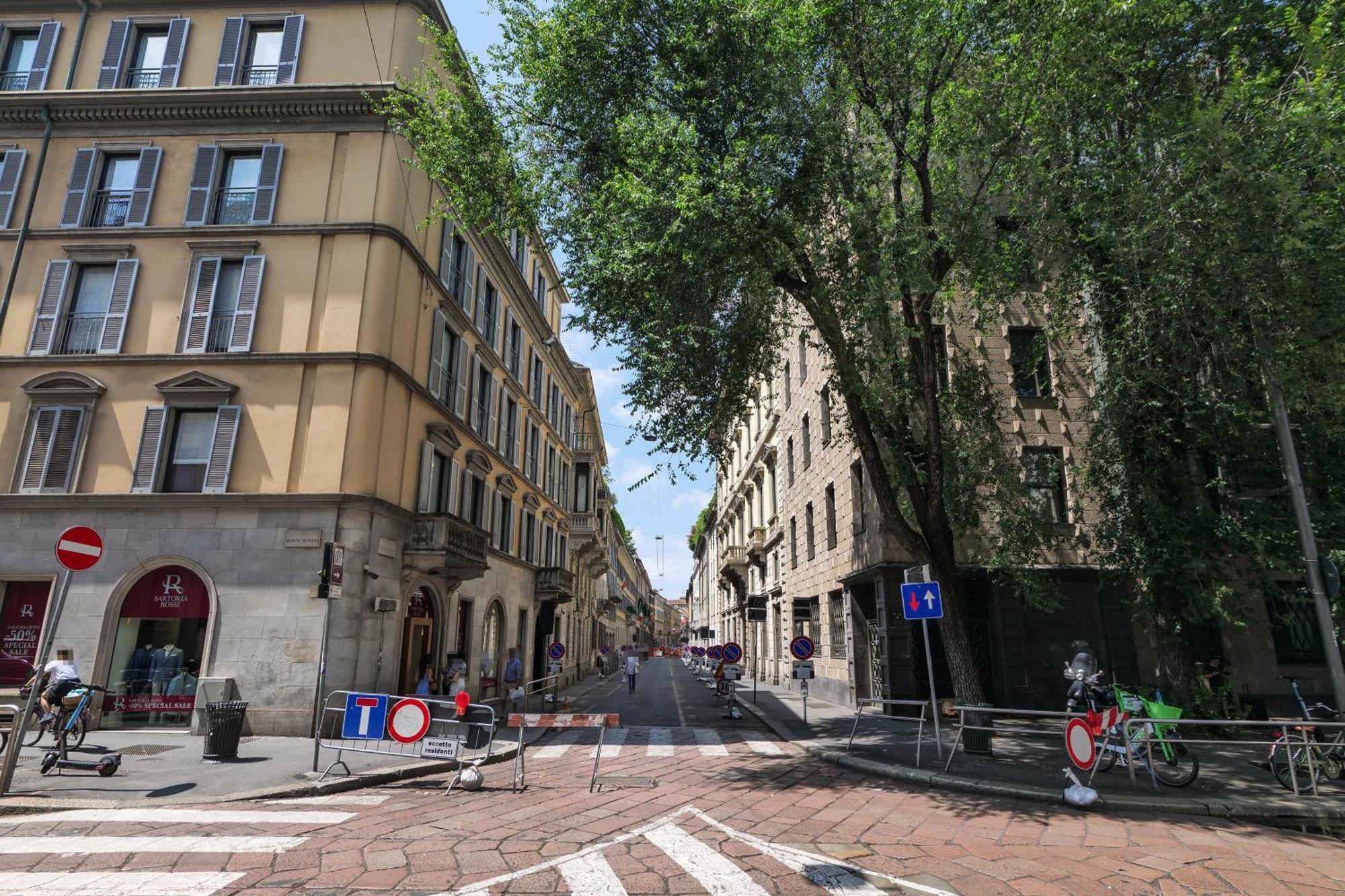 Prestige Boutique Aparthotel - Montenapoleone Milánó Kültér fotó